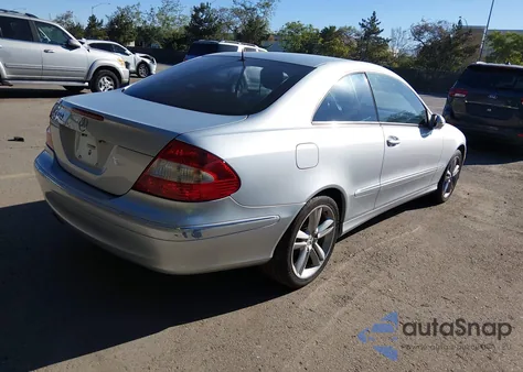2006 Mercedes-Benz Clk 350 z USA, uszkodzony, nr VIN WDBTJ56H56F180813